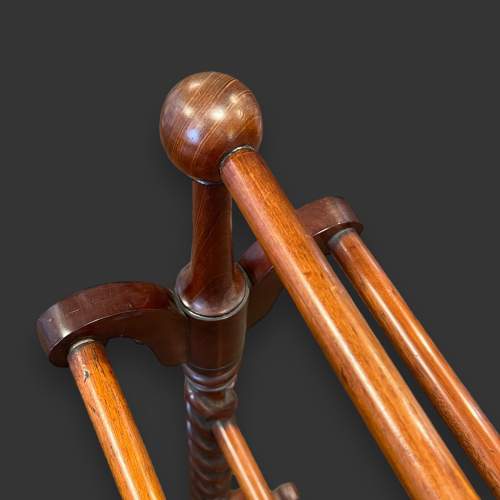 Fine Quality 19th Century Mahogany Towel Rail image-5