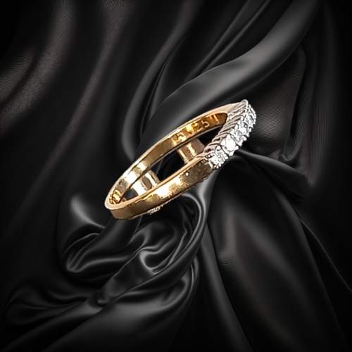 18ct Gold 0.25ct Diamond Ring image-4