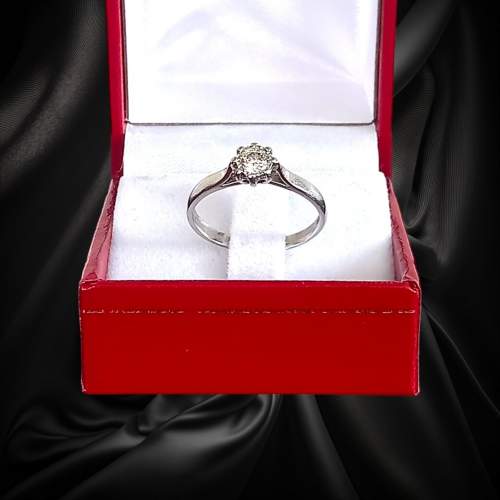 Platinum 0.20ct Diamond Ring image-2