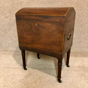 Early 19th Century Mahogany Cellaret