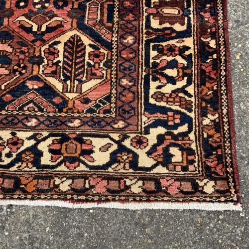 Stunning Large Hand Knotted Persian Rug Baktihari Wonderful Piece image-3