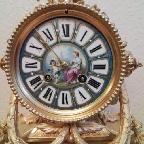 Gilded Bronze French Ormolu Clock Circa 1870 image-5