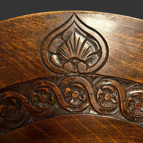 Early 20th Century Carved Oak Monks Seat image-5