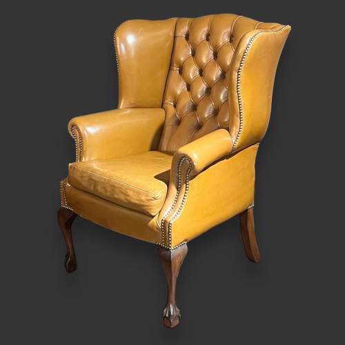 Pair of 20th Century Light Brown Leather Wingback Armchairs image-2