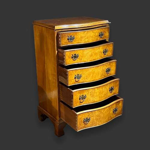 Mid 20th Century Walnut Chest of Drawers image-2