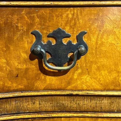 Mid 20th Century Walnut Chest of Drawers image-4