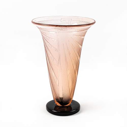 An Art Deco Period Glass Vase by Charles Schneider image-4