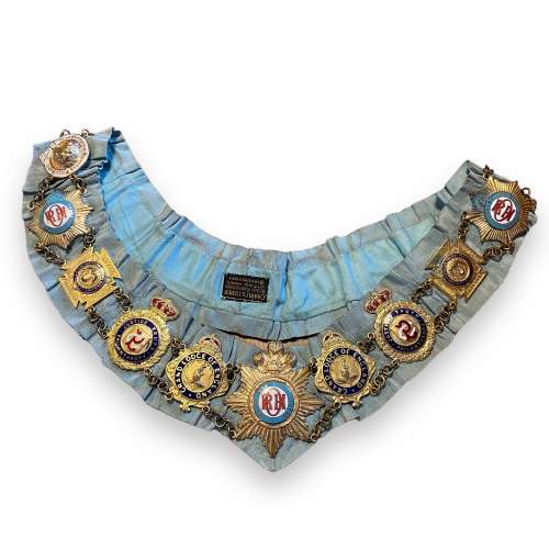 Buffs Collar by Charles Usher image-2