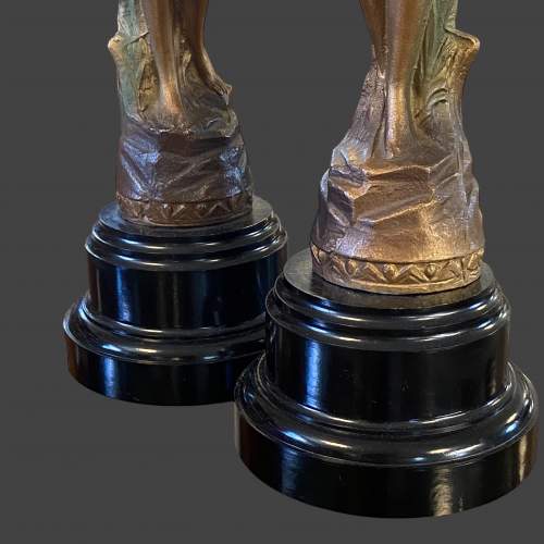 Art Deco Pair of Cold Painted Spelter Figures image-3