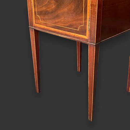 Edwardian Mahogany Bedside Cabinet image-6