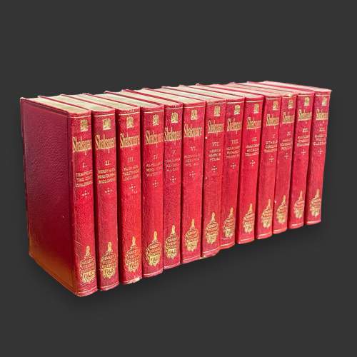 19th Century Set of 13 Volumes of Shakespeares Works image-1