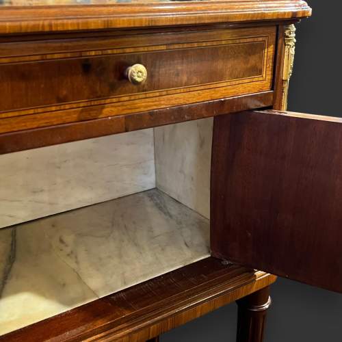 Early 20th Century French Marble Top Pot Cupboard image-6