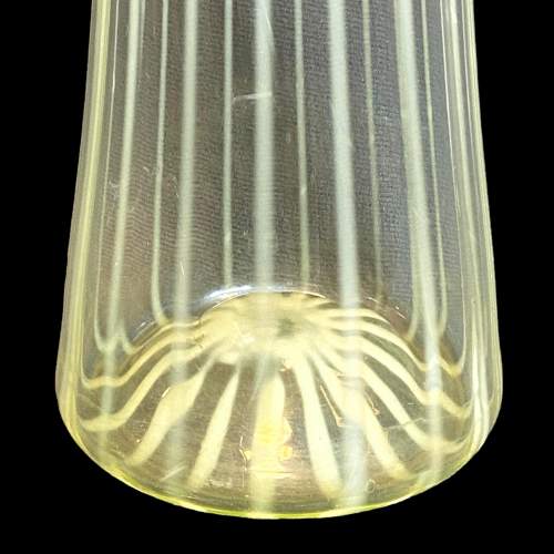 Late Victorian Vaseline Uranium Glass Vase image-3