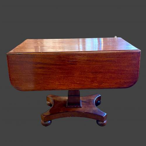 Regency Period Mahogany Pembroke Table image-5