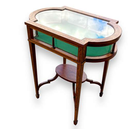 Beautiful Bijouterie Cabinet Table image-4