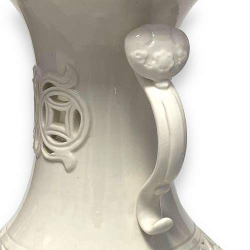 Chinese White Porcelain Blanc de Chine Vase image-3