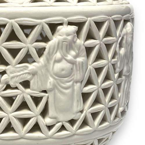 Chinese White Porcelain Blanc de Chine Vase image-6