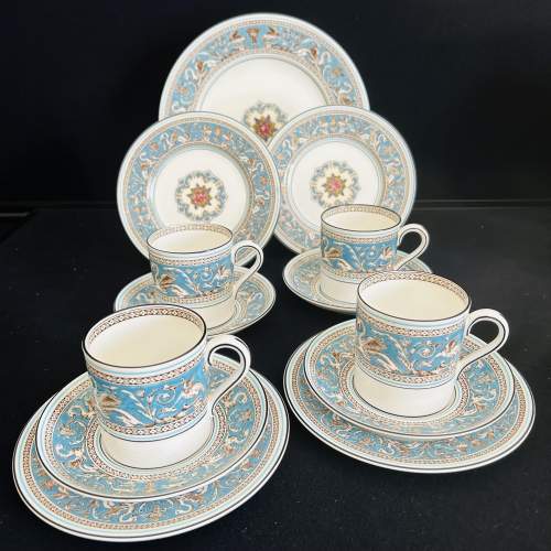 A Wedgwood Turquoise Florentine Coffee Set image-4