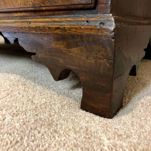 18th Century Figured Walnut Chest Of Drawers image-4