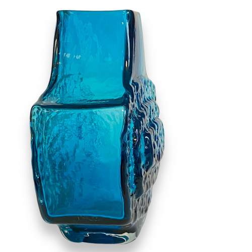 Whitefriars Glass Kingfisher Blue TV Vase image-4