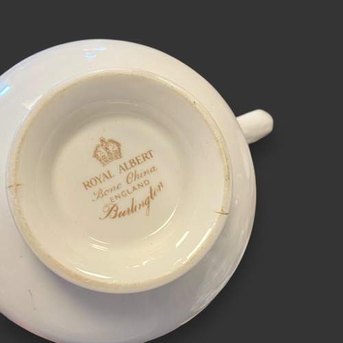 Royal Albert Burlington Dinner/Tea Service 80 Pcs image-6