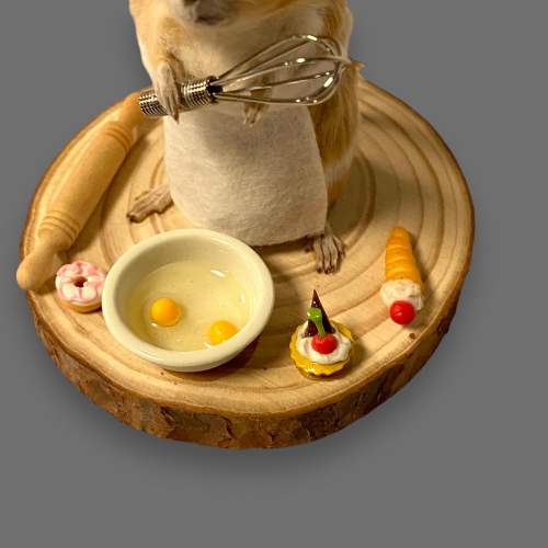 Taxidermy Baking Mouse image-4