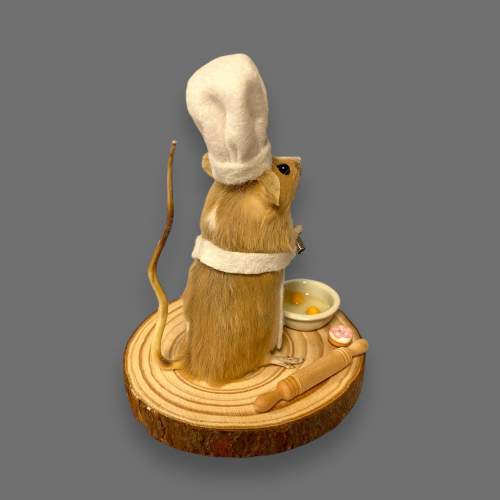 Taxidermy Baking Mouse image-6