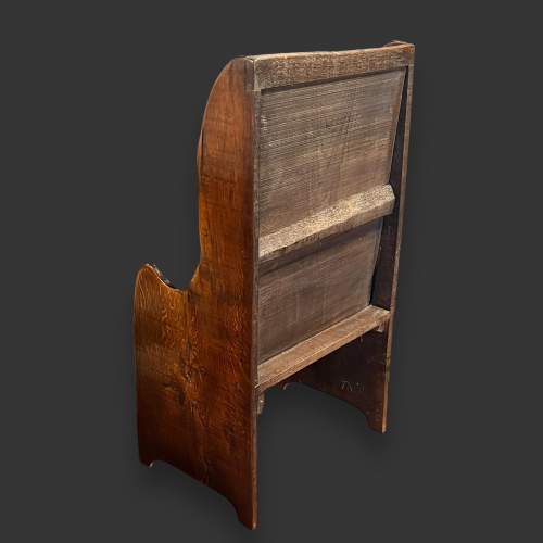 Late 17th Century Single Solid Oak Tavern Settle image-6