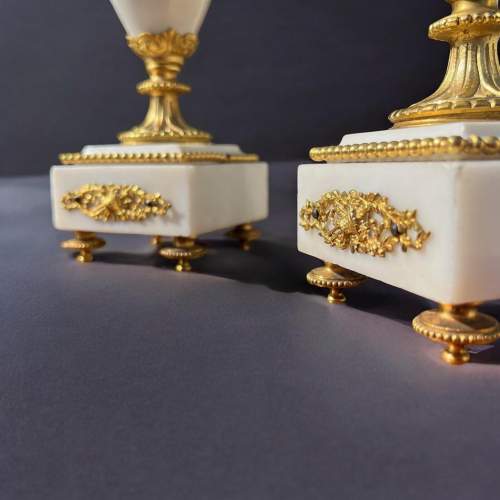 Pair of Late 19th Century French Marble and Ormolu Urns image-6