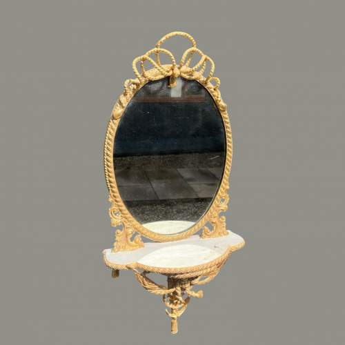 19th Century Pair of French Carved Gilt wood Mirrors image-2