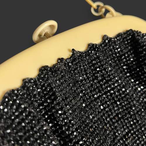 1930s Rocaille Beaded Evening Bag image-3