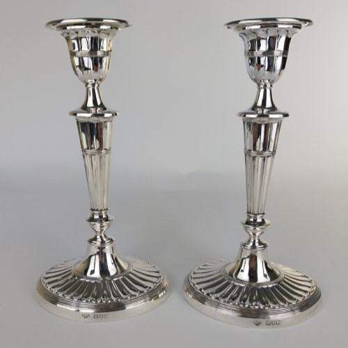 Early 20th Century Pair of Silver Adam Style Candlesticks image-3