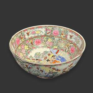 Late 19th Century Cantonese Bowl