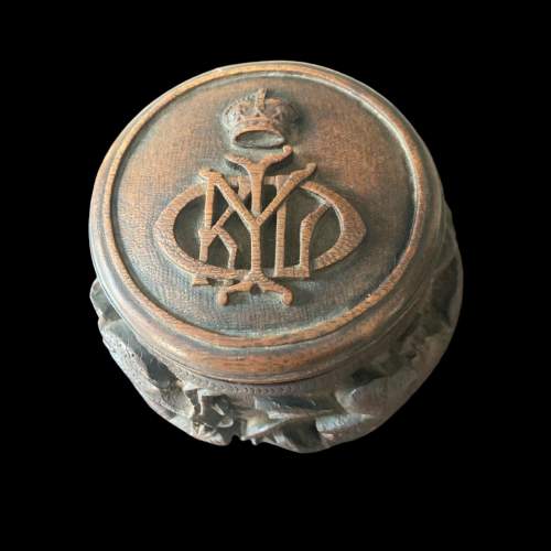 Chinese Hand Carved Tobacco Holder with Military Crest To Lid image-4