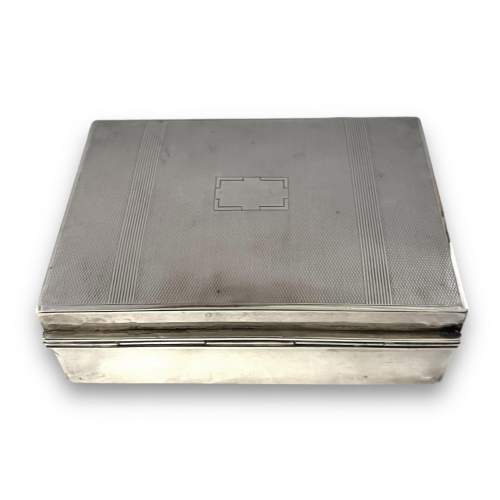 Silver Box with Hinged Lid image-3