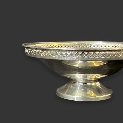 George V Silver Pedestal Dish image-2