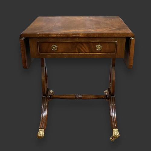 Regency style Small Mahogany Sofa Table image-2