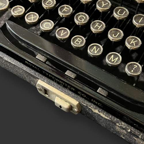 Cased Royal Typewriter image-4