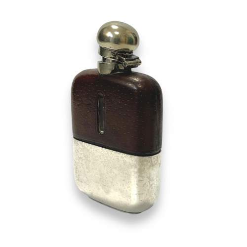 Late Victorian Silver Plated and Leather Hip Flask image-2