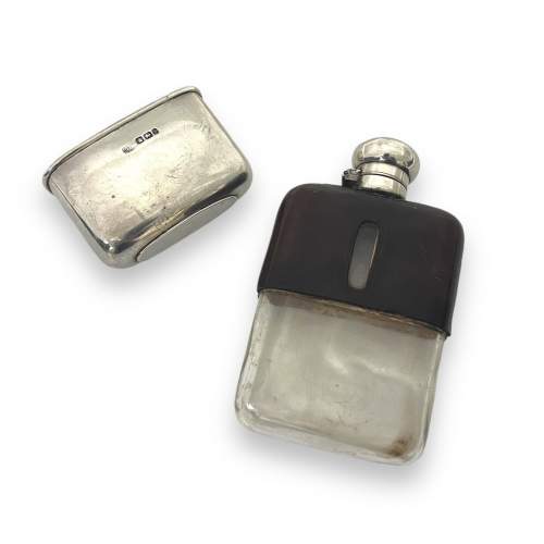 Late 19th Century Silver and Leather Hip Flask image-4