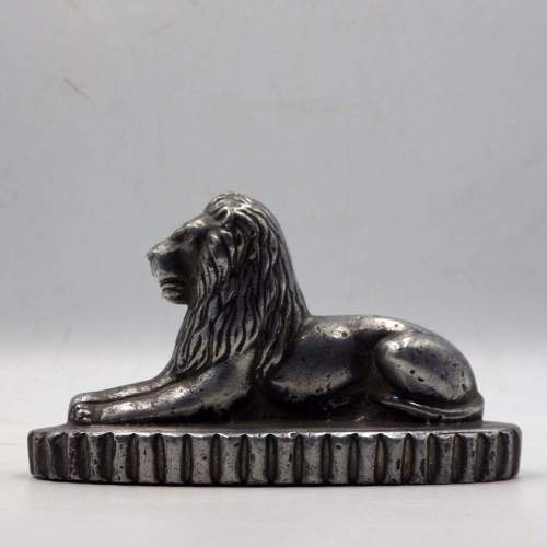 Recumbent Lions Pair of Vintage Aluminium Paperweights - Landseer Lions image-3