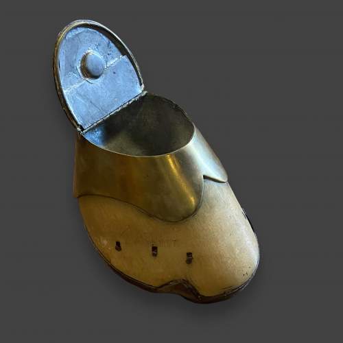 Horses Hoof Brass Lidded Desk Tidy image-2