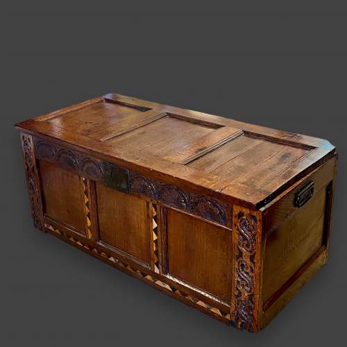 18th Century Oak Coffer image-1