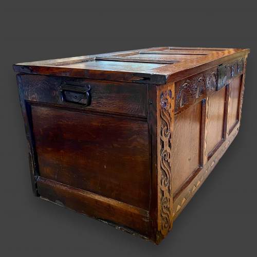 18th Century Oak Coffer image-6