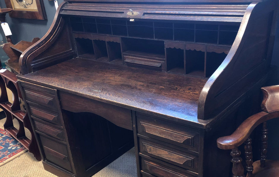 grip Trechter webspin Oeganda What to look for when buying an antique or vintage bureau
