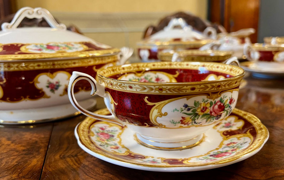 A beginner’s guide to collecting antique ceramics